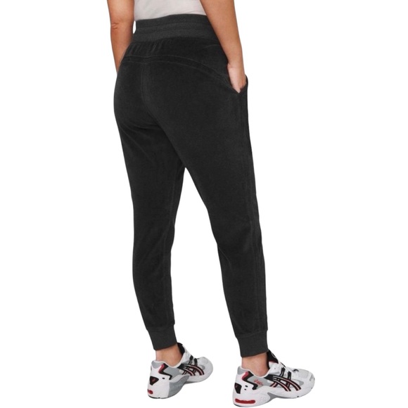Lululemon Warm Down Jogger Women’s Size 2 - Picture 3 of 11
